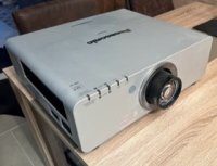 videoprojecteur PANASONIC