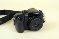 Panasonic Lumix GH4 V-LOG + Objectif 20mm f 1.7