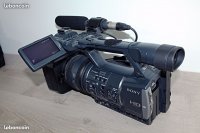 Camera pro SONY HDR AX2000 AVCHD gros lot