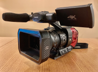 Caméra 4K Panasonic AG DVX 200