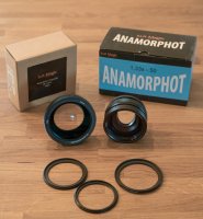 SLR Magic 1,3x Anamoprhot adapter