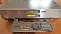 Magnétoscope SONY EVS 9000B équipé pour le transfert numérique des cassettes Vidéo8 et HI8.